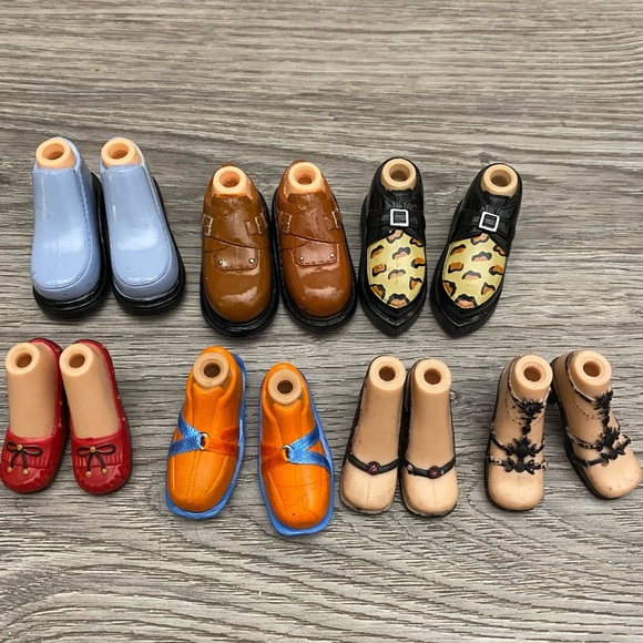 MGA Other - Bratz dolls shoes